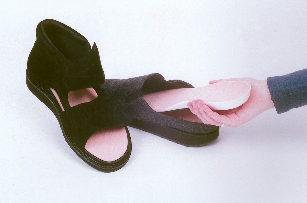 氮?dú)獍l(fā)泡